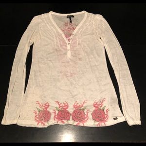 Women’s long sleeve embroidered Buffalo top, GUC